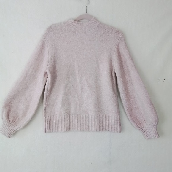 J LO Jennifer Lopez Balloon Sleeve Knit Sweater Size Medium Pink‎ Gold Threads - Picture 2 of 12